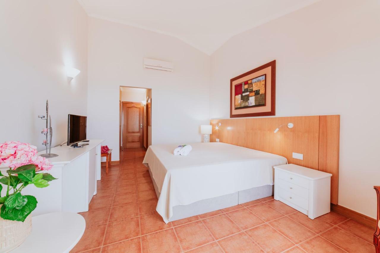 Villa Amore Accommodation Паул-ду-Мар Экстерьер фото